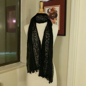 Black Scarf